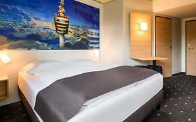 B&B Hotel Stuttgart-Airport/Messe